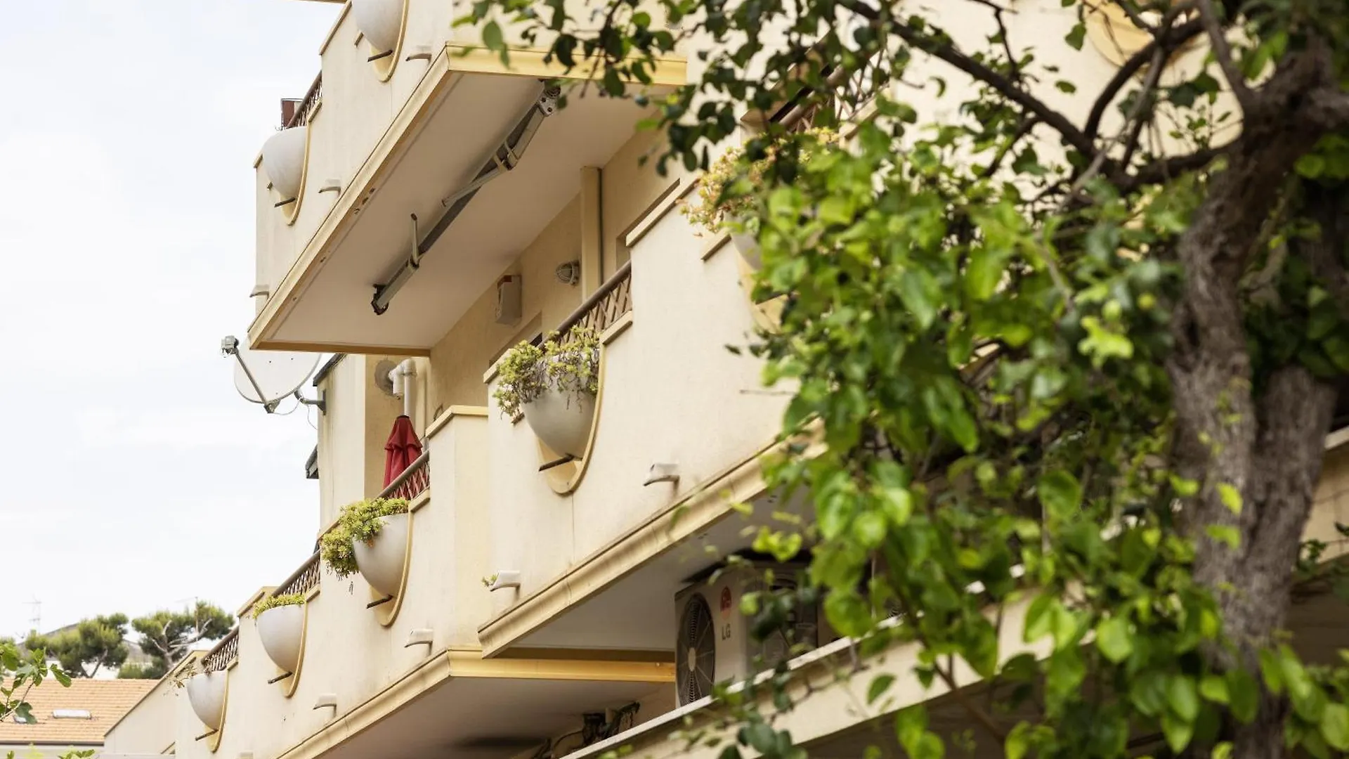 Apartment We Home - Dollaro House $ Riccione